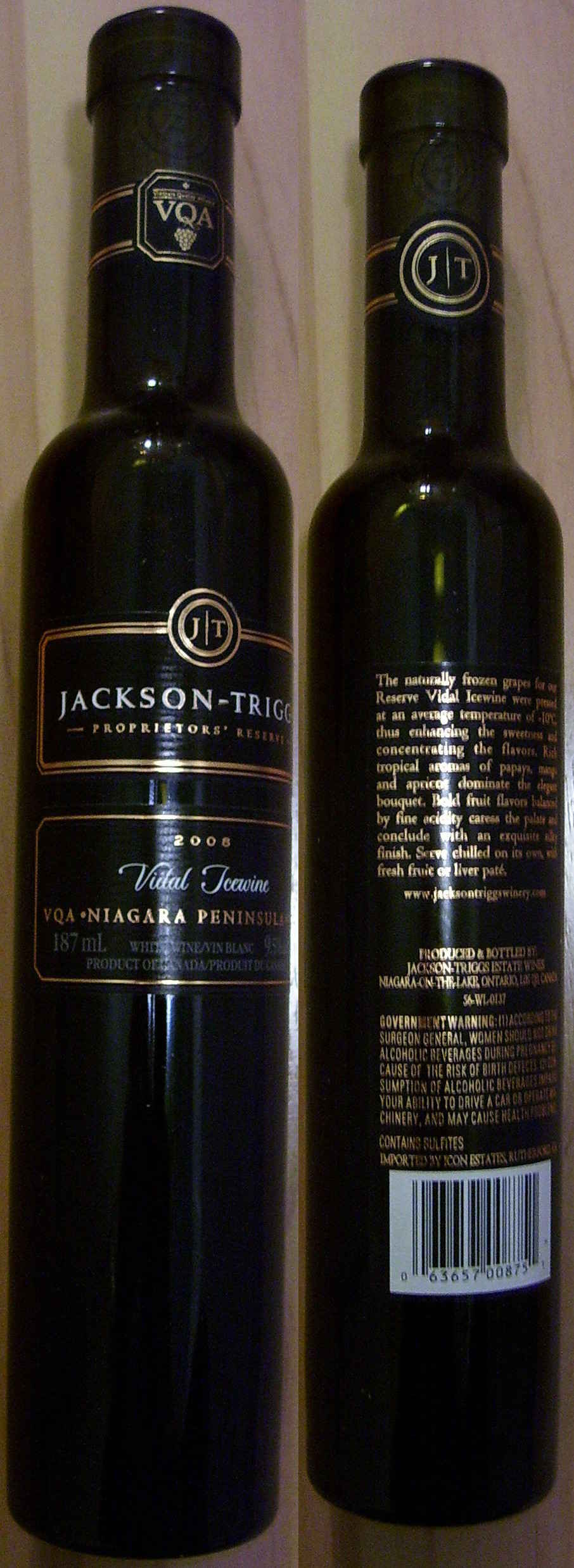 Small bottle of ice-wine, front/back