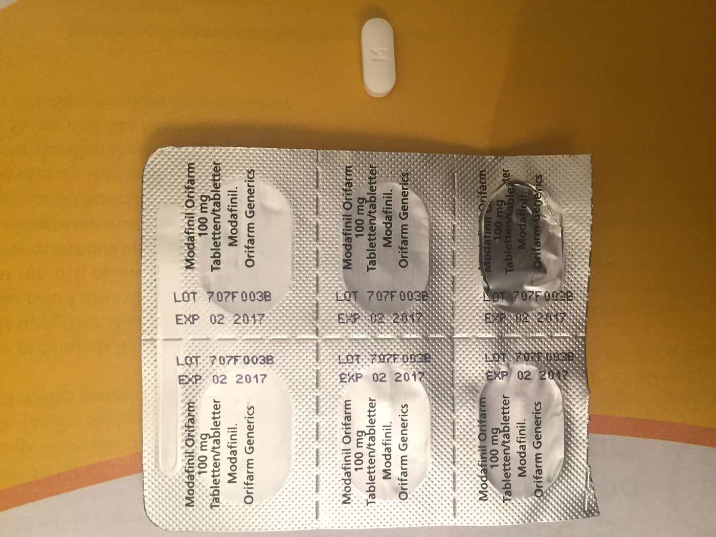 Blisterpack back of 100mg Mylan modafinil (2016)